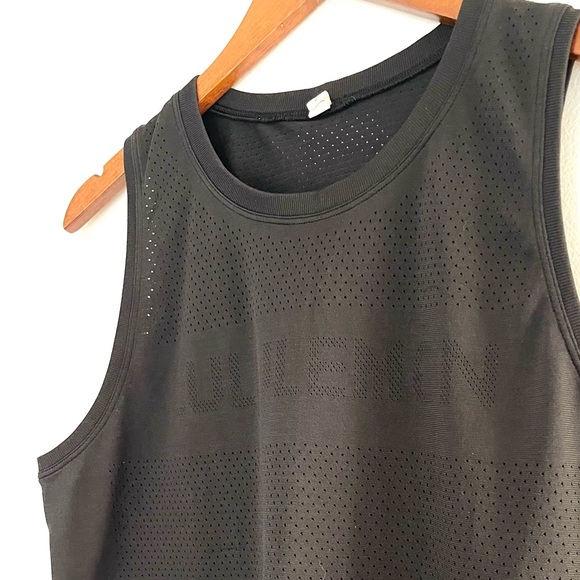 Lululemon Breeze By Muscle Crop Tank *lululemon in Black - Picture 6 of 8